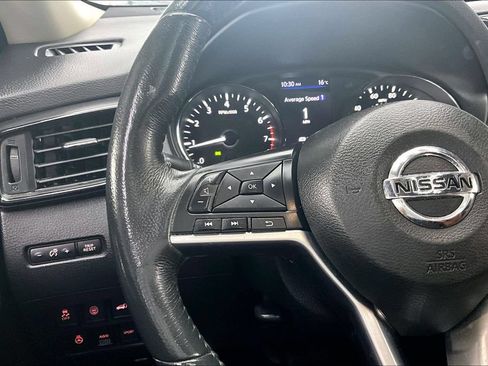 Used 2018 Nissan Rogue SL AWD/4WD image 11