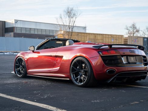 Used 2011 Audi R8 V10 image 12