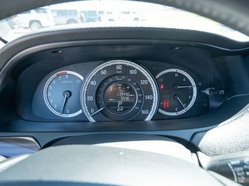 Used 2017 Honda Accord EX-L image 20