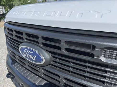 Used 2025 Ford F450 XL image 42