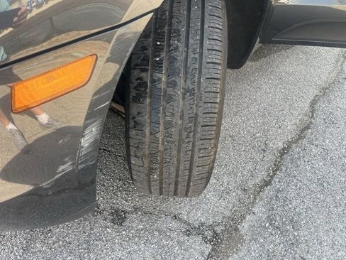 Used 2018 Porsche Macan image 13