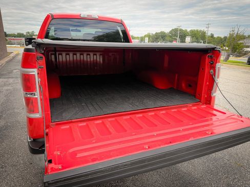 Used 2012 Ford F150 XLT w/ XLT Convenience Pkg AWD/4WD image 13