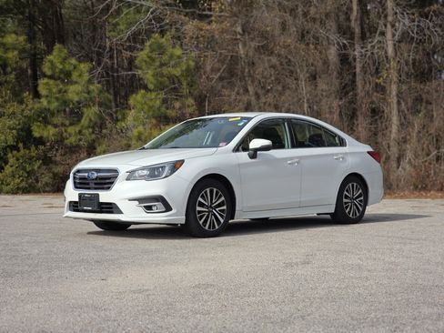 Used 2019 Subaru Legacy 2.5i Premium image 3