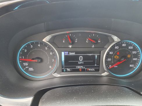 Used 2019 Chevrolet Traverse LT image 14