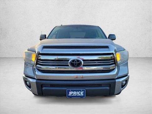 Used 2016 Toyota Tundra SR5 w/ SR5 Upgrade Package RWD image 2