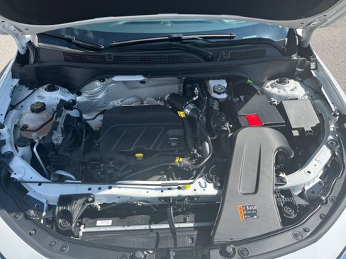 Used 2025 Buick Envista Sport Touring image 31