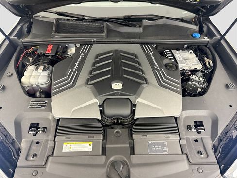 Used 2024 Lamborghini Urus S image 34
