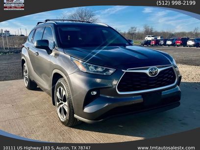 Used 2020 Toyota Highlander XLE