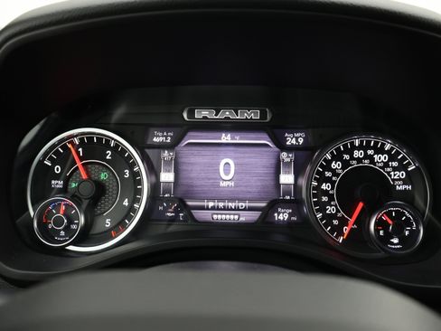 Used 2022 RAM 1500 Big Horn AWD/4WD image 10