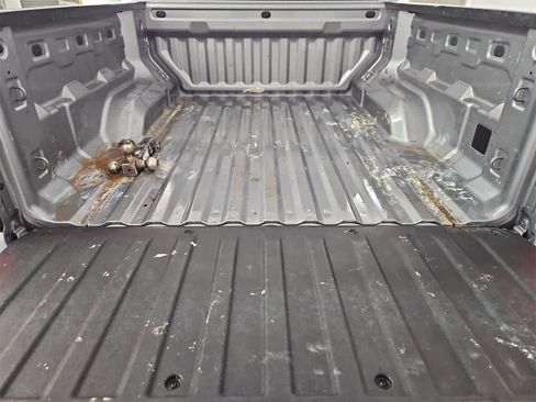 Used 2024 GMC Canyon Elevation image 34