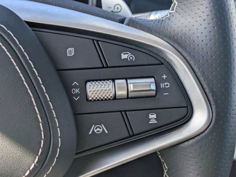 Used 2025 Genesis Electrified GV70 Advanced image 23