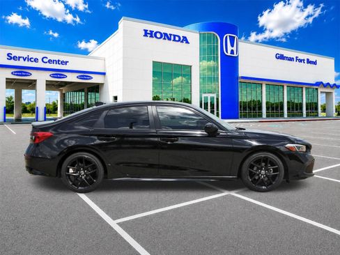 Used 2024 Honda Civic Sport image 8