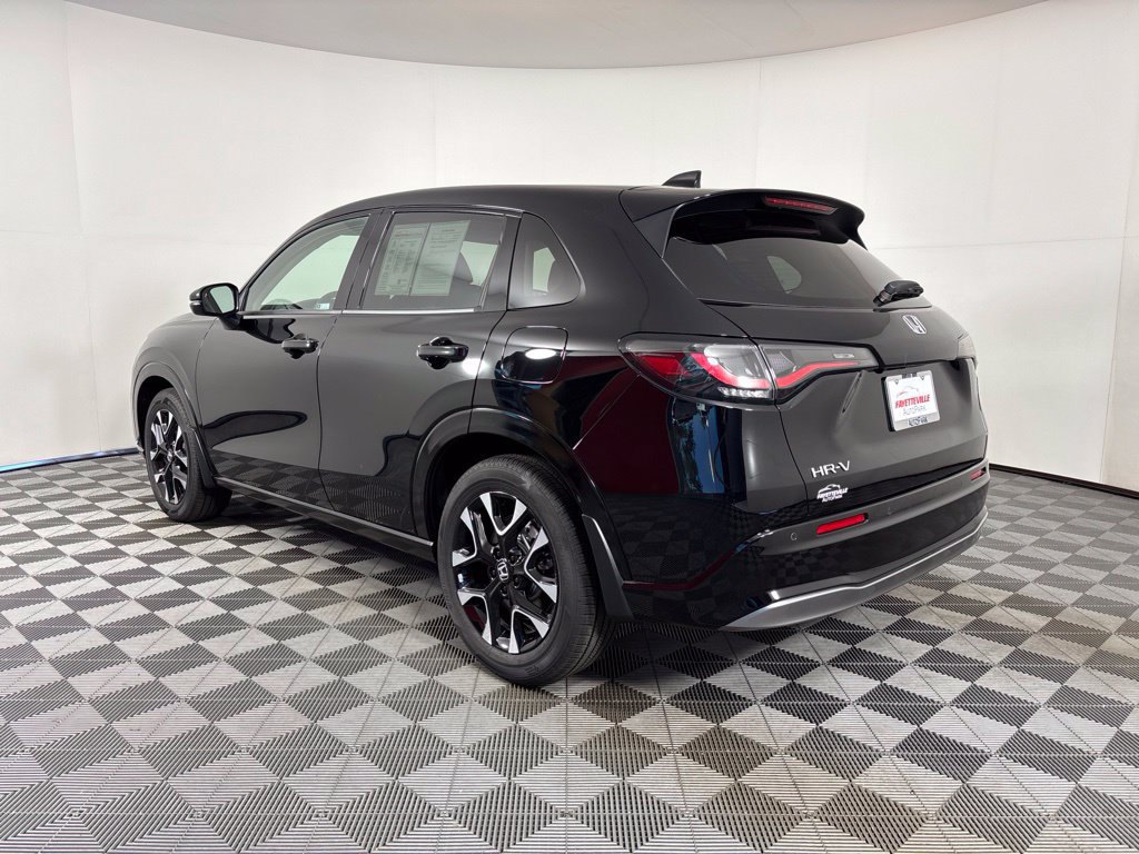 Used 2027 Honda HR-V EX-L image 8
