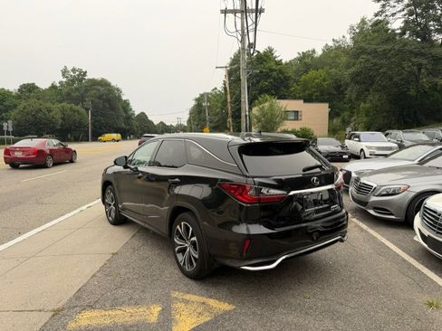 Used 2022 Lexus RX 350L Premium w/ Premium Package AWD/4WD image 4