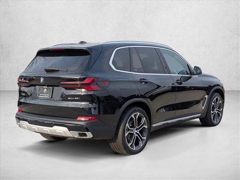 New 2026 BMW X5 sDrive40i image 2