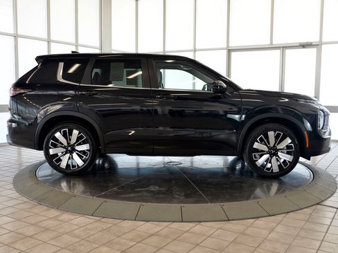 Used 2026 Mitsubishi Outlander SE AWD/4WD image 10