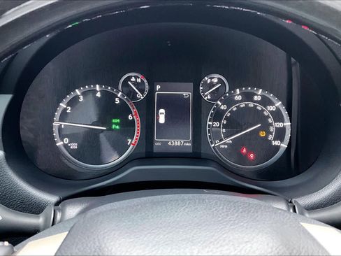 Used 2021 Lexus GX 460 Premium image 23