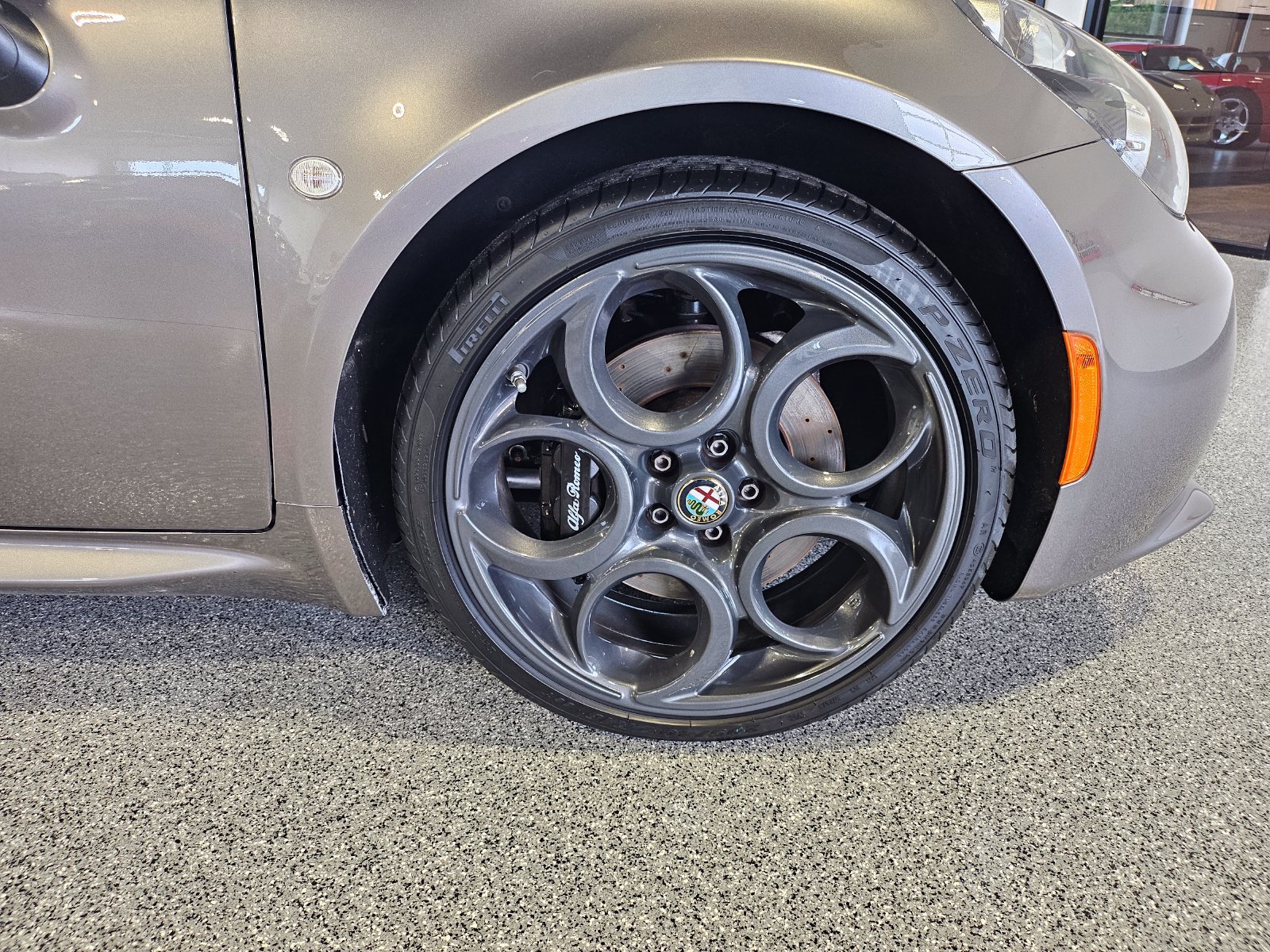 Used 2016 Alfa Romeo 4C Coupe w/ Convenience Group - Coupe RWD image 11