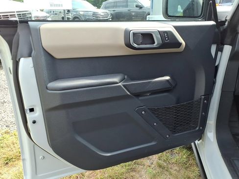New 2026 Ford Bronco Big Bend w/ Black Diamond Package AWD/4WD image 13