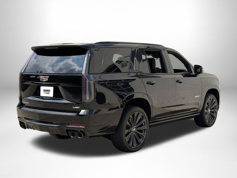 Used 2026 Cadillac Escalade V AWD/4WD image 3
