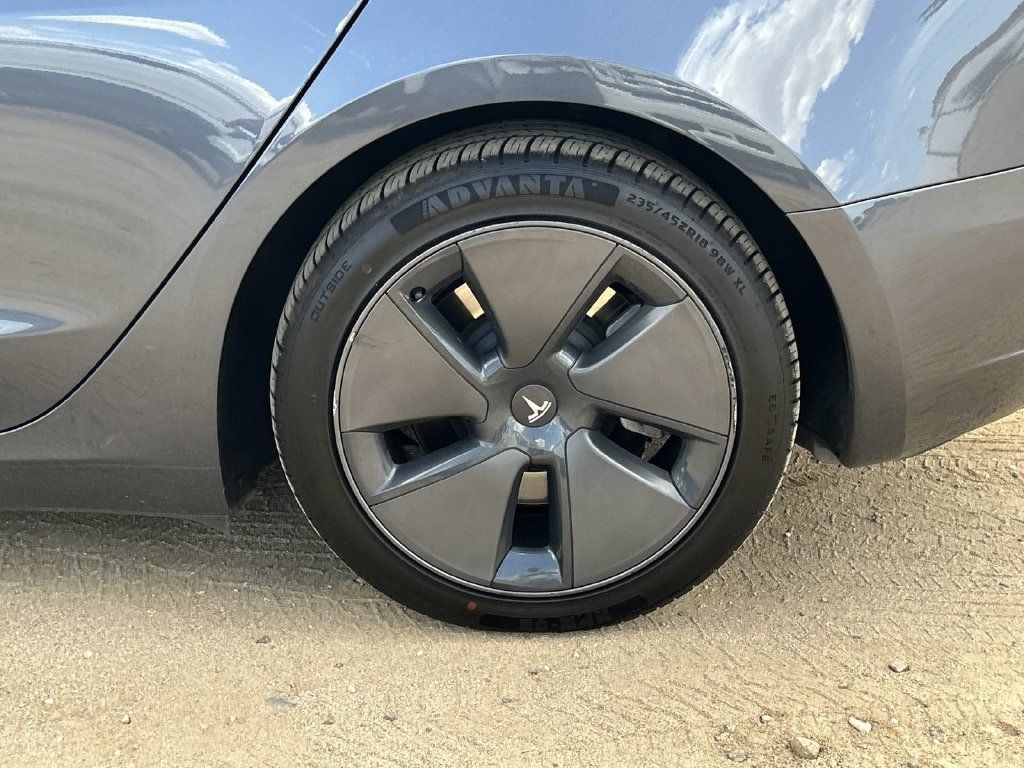 Used 2023 Tesla Model 3 Standard Range RWD image 31