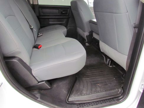 Used 2018 RAM 3500 Tradesman w/ Chrome Appearance Group image 20