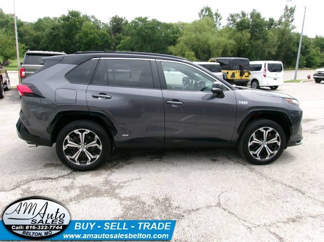 Used 2023 Toyota RAV4 XSE AWD/4WD image 6