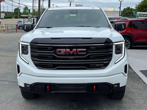 New 2026 GMC Sierra 1500 AT4 w/ AT4 Premium Package AWD/4WD image 8