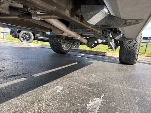 Used 2020 Chevrolet Silverado 1500 LTZ w/ LTZ Plus Package image 12