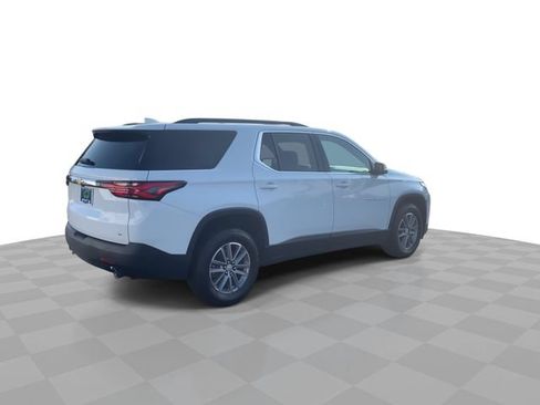 Certified 2023 Chevrolet Traverse LT FWD image 8