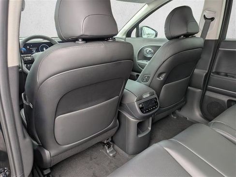 New 2026 Hyundai Ioniq 9 SEL image 25