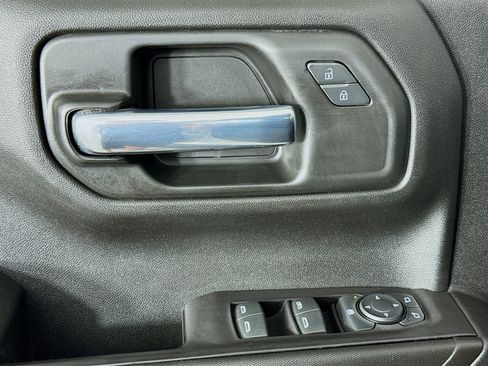 Used 2021 Chevrolet Silverado 1500 Custom image 20