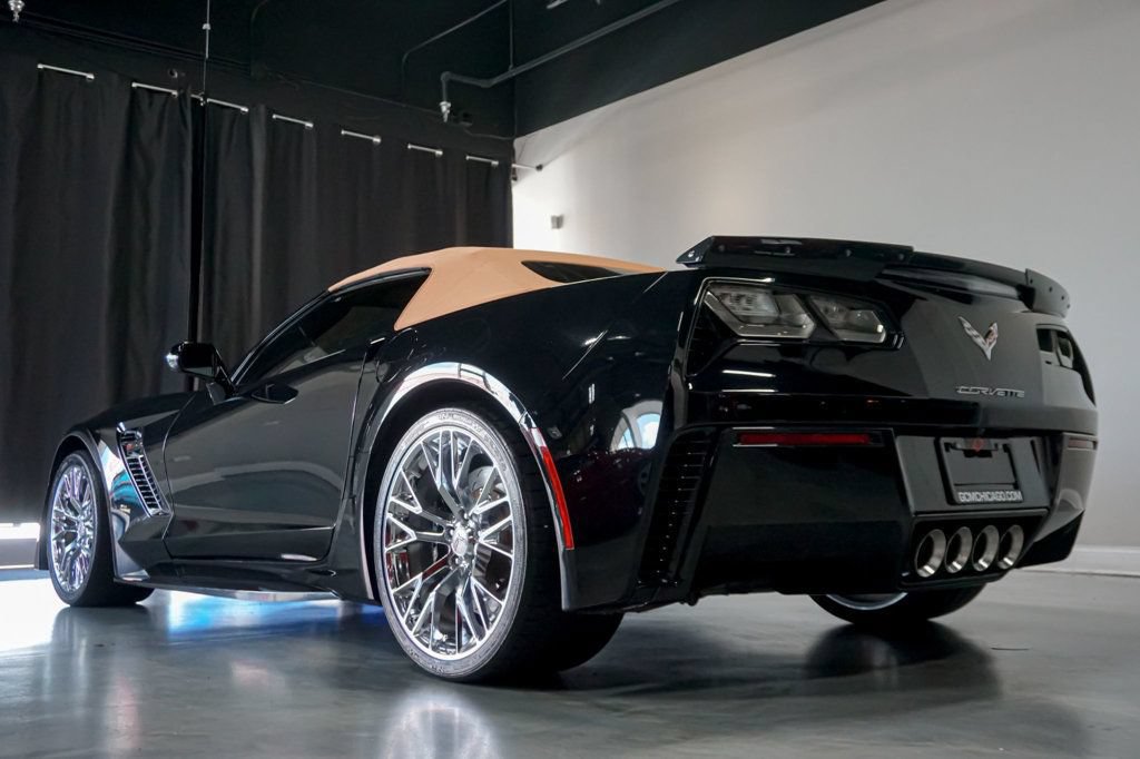 Used 2017 Chevrolet Corvette Z06 RWD image 9