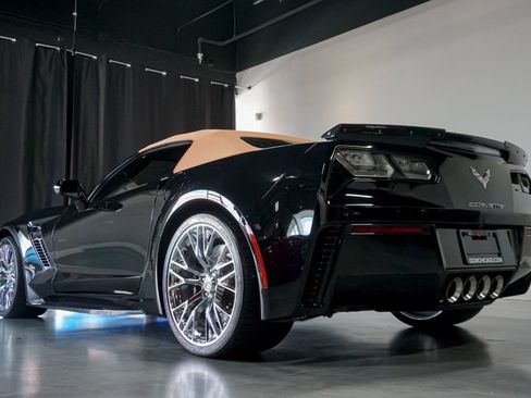 Used 2017 Chevrolet Corvette Z06 RWD image 9