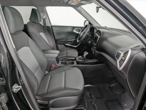 Used 2023 Kia Soul LX w/ Option Group 015 image 23