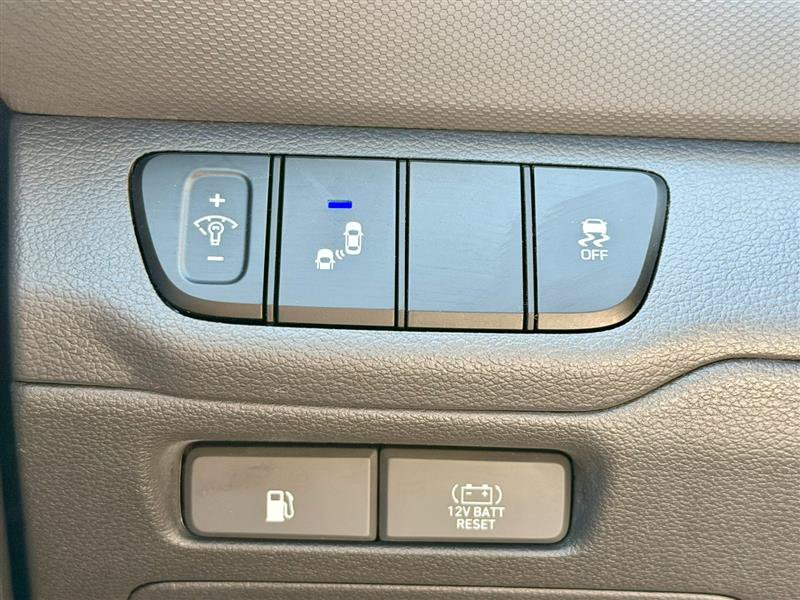 Used 2017 Hyundai Ioniq SEL FWD image 17