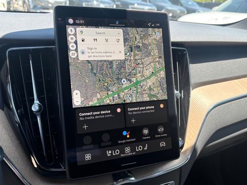 New 2026 Volvo XC60 B5 Plus w/ Protection Package Premier image 15