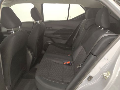 Used 2023 Nissan Kicks SV FWD image 19