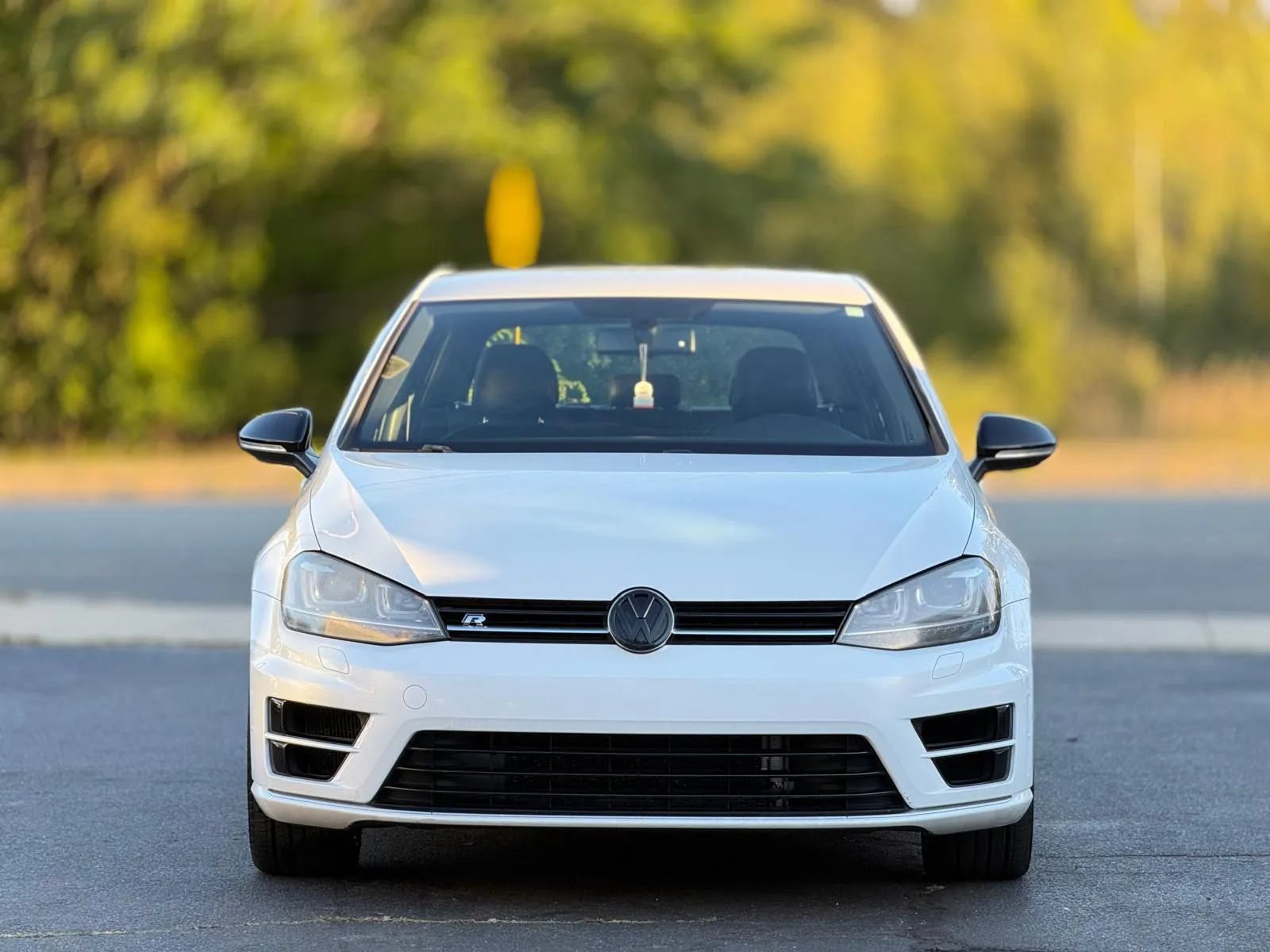Used 2016 Volkswagen Golf R 4-Door AWD/4WD image 34