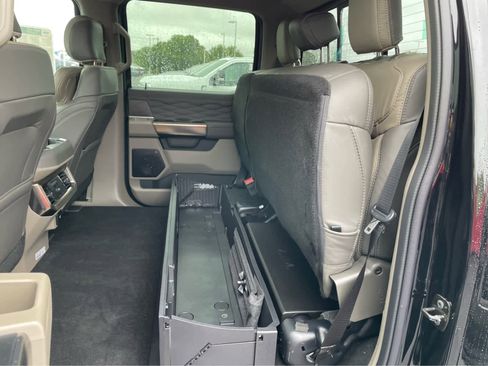 New 2025 Ford F250 Platinum w/ Platinum Plus Package image 34