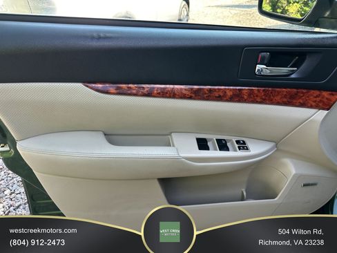 Used 2012 Subaru Outback 2.5i Limited AWD/4WD image 18