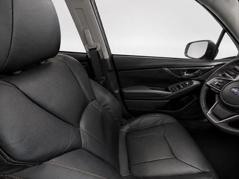 Used 2019 Subaru Crosstrek 2.0i Limited w/ Moonroof Package AWD/4WD image 16