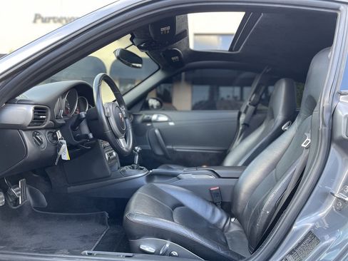 Used 2005 Porsche 911 Carrera image 24