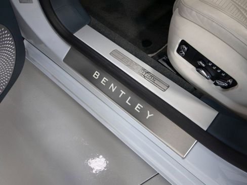 Used 2020 Bentley Flying Spur W12 w/ First Edition Specification image 38