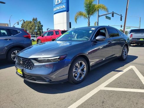 Used 2024 Honda Accord EX image 2
