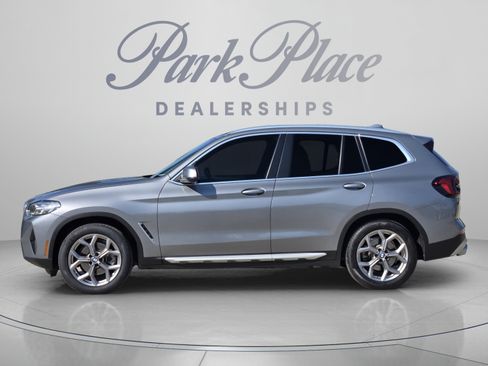 Used 2023 BMW X3 sDrive30i w/ Convenience Package RWD image 2