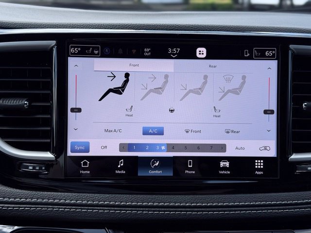 New 2027 Chrysler Pacifica Select FWD image 43