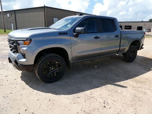 New 2026 Chevrolet Silverado 1500 Custom Trail Boss w/ Dark Appearance Package AWD/4WD image 8