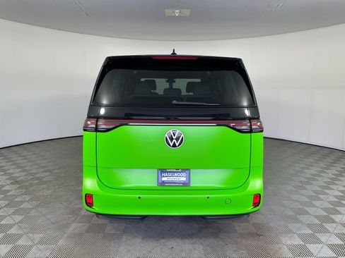 New 2025 Volkswagen ID. Buzz Pro S Plus image 20