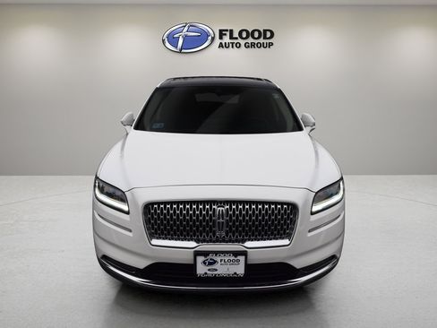 Used 2022 Lincoln Nautilus Reserve w/ Equipment Group 201A image 2